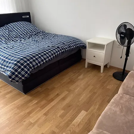 New And Luxerious 3 Апартаменти