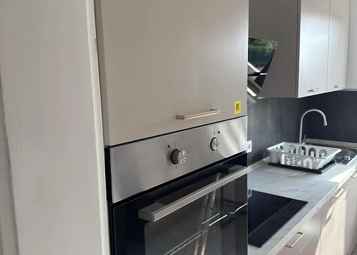 New And Luxerious 3 Augsburg